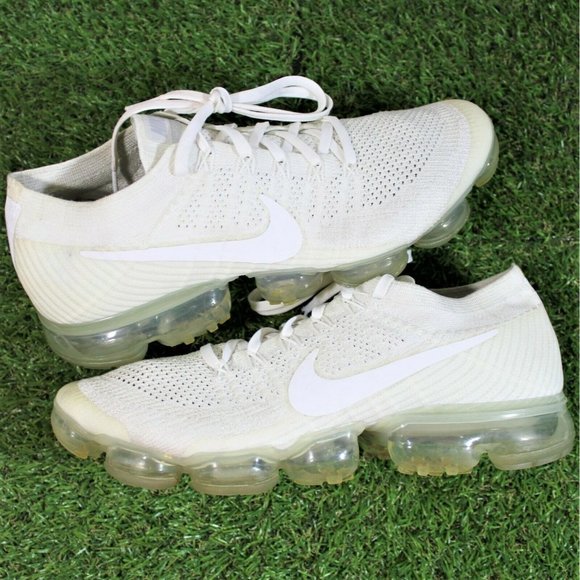 nike air vapormax white christmas